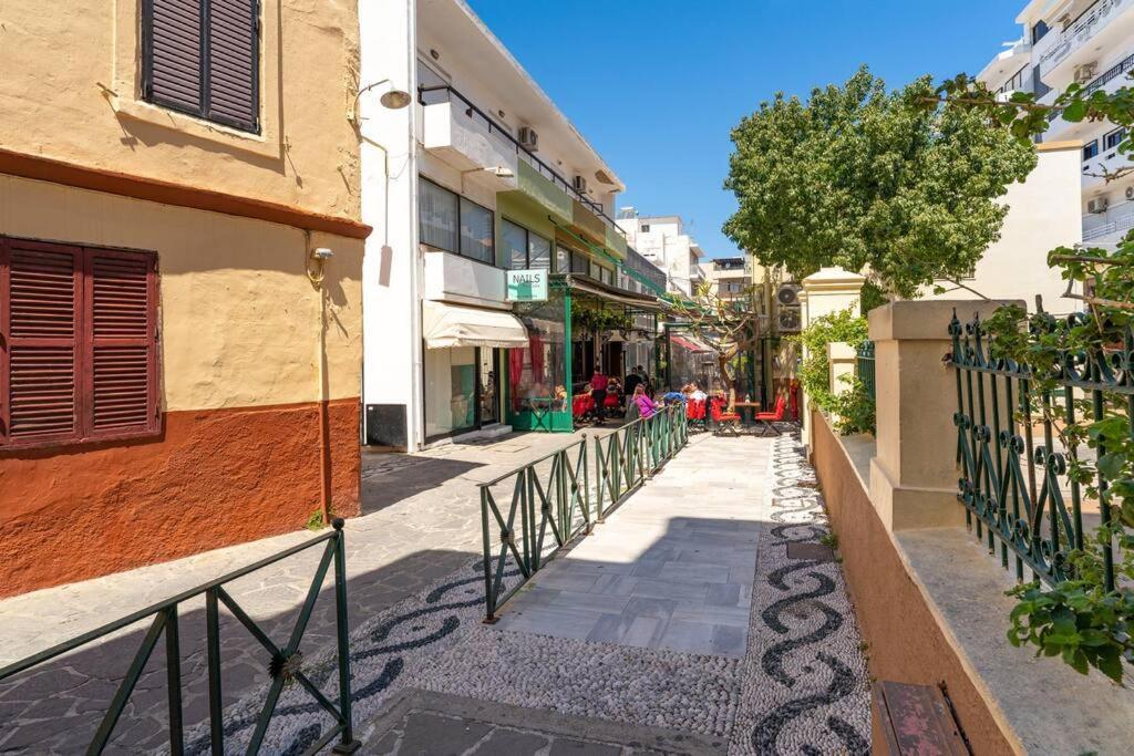 Appartement Urban Escape à Rhodes City Extérieur photo